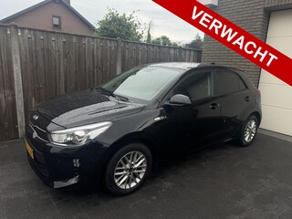 Kia Rio 1.0 T-GDI 100pk DynamicLine Navi Carplay Camera CruiseControl DAB Clima Pdc
