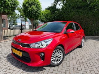 Kia Rio 1.2, Apple CarPlay, Clima, Cruise Control, Navigatie, Achteruitrijcamera, LM-velgen 15", origineel 20.399 km, 1e eigenaar