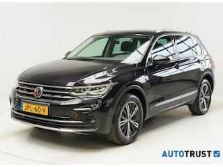 Volkswagen Tiguan 1.4 TSI eHybrid Elgance PANO DAK ADAP CRUISE LEDER