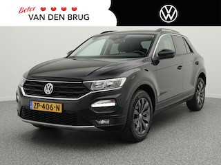 Volkswagen T-Roc 1.0 TSI Style | Trekhaak | Climate control | Elektrische klep | Apple Carplay/Android Auto |