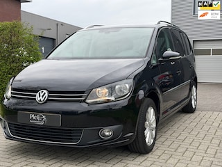Volkswagen Touran 1.2 TSI Highline BlueMotion
