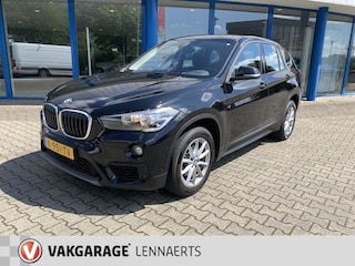 BMW X1 SDrive18i Executive (BOVAG/RIJKLAARPRIJS)