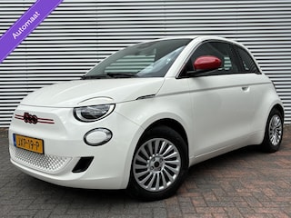 Fiat 500 RED 24 kWh Navi Camera Carplay Led Cruise SOH 100% Eerste Eigenaar Dealer Onderhouden Nieuwstaat 2023