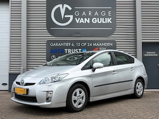 Toyota Prius 1.8 Dynamic 99PK Trekhaak,Navi,Clima,Cruise,HUD,Isofix,ElektrRamen+Spiegels,Camera,Bluetooth,KeylessEntry+Start,Lmv