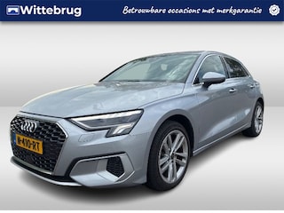 Audi A3 Sportback 30 TFSI Advanced edition / App Connect / Navi / 17" velgen