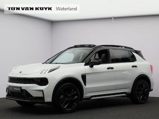 Lynk & Co 01 1.5 More Automaat / Panoramadak / 20" velgen / Privacy Glass / VOORRAADACTIE! € 47.145.- VOOR € 42.900,-
