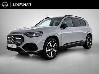 Mercedes-Benz GLB 250+ Business Solution AMG 7p. 85.5 kWh | Premium pakket | Winterpakket | Nightpakket | GUARD 360° | Trekhaak | Vast panoramadak | Smartphone integratie | Sfeerverlichting | Sierelementen in aluminium | 19” vijfspaaks lichtmetalen AMG-velgen |