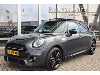Mini Mini/Cabrio/Clubman/Countryman S 2.0 192PK AUTOMAAT JCW HAMMERSMITH Panodak | Yours Leder | H&K Audio | Camera | Led | 17 inch Spoke Black | NL-AUTO | Carplay/Android | Keyless |