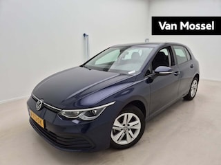 Volkswagen Golf 1.0 TSI Life Business 110 PK| Origineel Nederlands | 1e Eigenaar | Dealeronderhouden | Navigatie | Bestuurdersstoel Elektrisch | Stoelverwarming | Stuurwielverwarming | Parkeersensoren | LED Plus | Artvelours