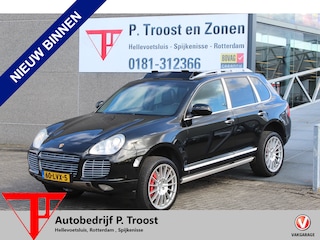 Porsche Cayenne 4.5 Turbo MEENEEMPRIJS Automaat/Panoramadak/Navigatie/Airco/Luchtvering/Bose installatie/Xenon lampen/Stoelverwarming/lederen bekleding/Parkeersensoren/Koplampreiniging/Metallic