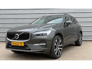 Volvo XC60 B5 250PK Momentum Business | Trekhaak | Getint Glas | Memory | Adap Cruise