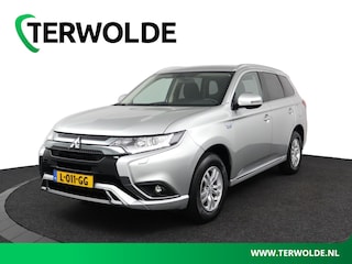 Mitsubishi Outlander 2.4 PHEV Pure | Trekhaak |
