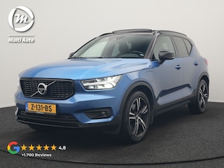 Volvo XC40 T5 Twin Engine R-Design PHEV 262pk | Trekhaak Af Fabriek | Panodak | Adaptive Cruise | 360 Camera | Harman / Kardon | Alcantara Sportstoelen Memory & Verwarmd | Apple Carplay | Stuur Verwarmd | Keyless | Blis | 19"L.M | Plug In Hybrid |