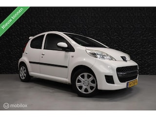 Peugeot 107 1.0-12V XS GT Line | AC | 5DR | Nieuwe APK!