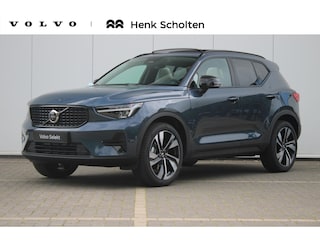 Volvo XC40 B4 Automaat Plus Dark | Panoramadak | Elektrisch Verstelbare Voorstoelen | Getint Glas Achter | Keyless | Elektrische Achterklep | Premium audio by Harman Kardon | Stoelverwarming | Stuurverwarming | Adaptieve Cruise Control | Pilot Assist | Dodehoek herkenning