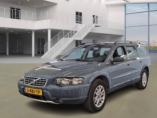 Volvo XC70 2.5 T Geartronic Comfort Line/ XENON/ LEDER