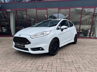 Ford Fiesta 1.0 EcoBoost Titanium | Sportuitlaat | Airco | Stoelverw. | Verwarmde voorruit |