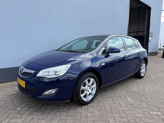 Opel Astra 1.4 Selection - Airco - LMV
