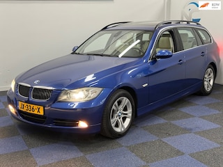 BMW 3-serie Touring 325i High Executive / ZEER NETTE AUTO / NAP / PANORAMADAK