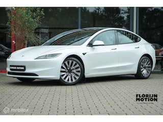 Tesla Model 3 Premium Long Range AWD 78 kWh | Premium Interieur | 96% SOH | Full Self Driving comp. 4 | Stoelkoeling en verwarming | 360 camera | Stuurwielverw.