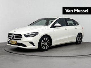 Mercedes-Benz B-klasse 180 Business Solution | Cruise Control | Trekhaak | Lane Assist | Stoelverwarming | Apple Carplay/Android Auto |