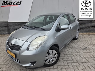 Toyota Yaris 1.3 VVTi Sol MMT