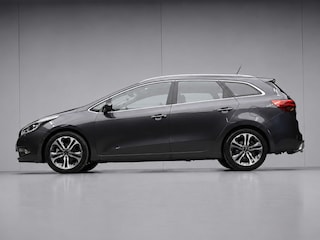 Kia Ceed Cee'd Sportswagon 1.6 GDI Super Pack Premium Sport (APPLE CARPLAY,NAVI,CAMERA,STOEL/STUUR VERWARMING,SPORTSTOELEN,LM VELGEN)
