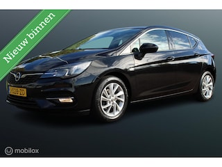 Opel Astra 1.2 Turbo 145 PK Business Elegance, Sportstoelen, Clima, Navi, App connect, Cruise, Pdc voor + achter + camera, Donker glas