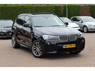BMW X3 xDrive28i Centennial High Exe. M Sport / Trekhaak / Panoramadak / 360Camera / Head-up / Leder / Navigatie / 19'' / Sportstoelen / Elektr. Stoelen / Stoelverwarming / Dodehoek / DAB / Cruise Control