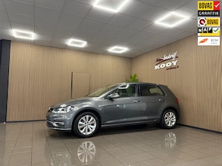 Volkswagen Golf 1.0 TSI Comfortline * Dealer onderhouden / Navigatie / Parkeersensoren / NL Auto *