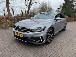 Volkswagen Passat 1.4TSI PHEV GTE SOH 95,9%/Business/Trekhaak/Led/Acarplay/Navi/Acruise