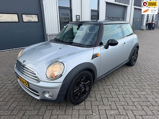 Mini Cooper 3-Deurs 1.6 D Pepper