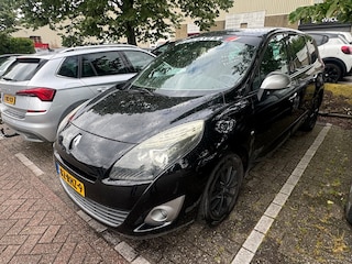 Renault Scénic 1.4 TCe Parisienne | Clima | Navi | Motor Kapot