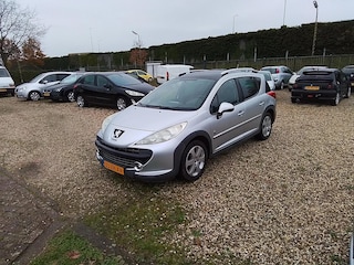 Peugeot 207 SW Outdoor 1.6 VTi XS zeer lux,s airco trekhaak paneramadak radio cd