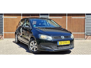 Volkswagen Polo 1.2 Easyline | Airco | 4 seizoenenbanden | 5 deurs | Lichtmetale