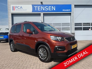 Peugeot Rifter 1.2 130PK Allure | Automaat | Navigatie | Camera achter | Sensoren voor en achter | DAB | Eerste eigenaar |
