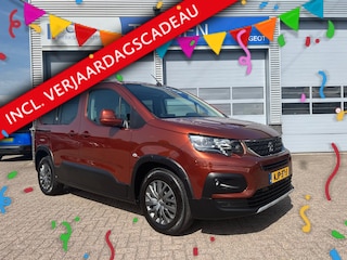 Peugeot Rifter 1.2 130PK Allure | Automaat | Navigatie | Camera achter | Sensoren voor en achter | DAB | Eerste eigenaar |