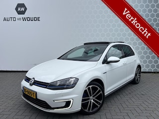 Volkswagen Golf 1.4 TSI GTE Panoramadak Stoelverwarming Carplay
