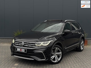 Volkswagen Tiguan 1.4 TSI eHybrid 3x R-Line FULL PANO | NAVI | CARPLAY | CAMERA | SPORTVELGEN | IQ LIGHT