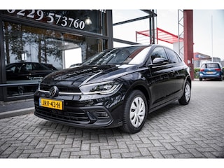 Volkswagen Polo 1.0 TSI 110pk Business | Beats | Keyless | Trekhaak | Led koplampen| Cruise control | Camera | Parkeerhulp |