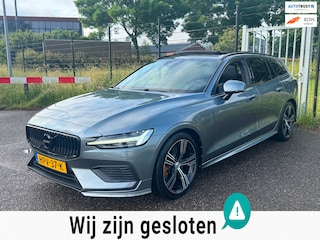Volvo V60 2.0 T8 390PK Recharge AWD R-Design Panodak LED Trekhaak 19inch