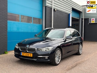 BMW 3-serie Touring 340i xDrive High Executive - INDIVIDUAL LEER - PANORAMADAK - AUTOMAAT - STUURVERWARMING