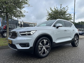 Volvo XC40 T5 Twin Engine 262pk Geartronic Inscription Trekhaak NL-Auto