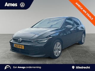 Volkswagen Golf 1.5 eHybrid 204pk DSG Life Edition | Keyless | Stoel- en stuurverwarming | Getint glas