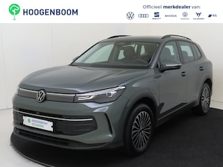 Volkswagen Tiguan 1.5 eHybrid Life Edition | SoH 100% | Trekhaak | Adaptieve demping | 360 camera | Parkeerassistent | Navigatie | Stoel- en stuurwielverwarming | Dodehoek detectie |