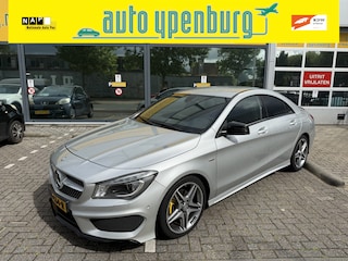 Mercedes-Benz CLA 200 AMG-Style Automaat * 105.255 Km * Navigatie Full Map * Xenon * Stoelverwarming *