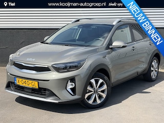 Kia Stonic 1.0 T-GDi MHEV DynamicPlusLine Nieuw geleverd, 1e eign. Navigatie, Privacy glass, Smart Key, Cruise control, Climate control