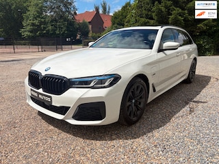 BMW 5-serie Touring 530e xDrive M-pakket Panodak Laserlight El. Trekhaak – All-in