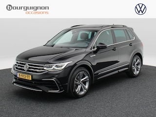 Volkswagen Tiguan 1.5 TSI R-Line Business+ | Stoel/Stuurverwarming | Panorama dak | Adaptive Cruise | Trekhaak | Camera |  IQ LED | CarPlay | 19 Inch | 72.960 Km !!
