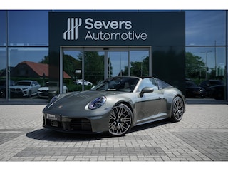 Porsche 911 3.0 Carrera 4S Targa | SportDesign Pakket | Sport Chrono Pakket | Adaptieve cruise control |  Liftsysteem | Sportuitlaat | Stoelventilatie | BOSE Surround-Sound-System |  Getinte HD-Matrix led-koplampen | Adaptieve sportstoelen 18-voudig |